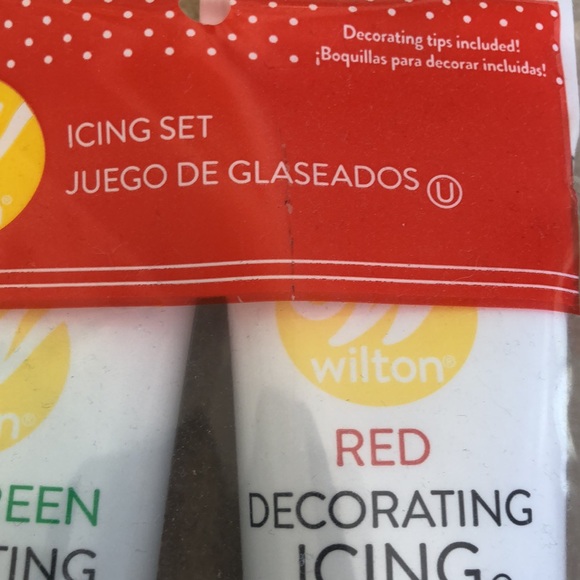 4tubes and 4 tips decorator cookie/cake icing - Picture 2 of 7